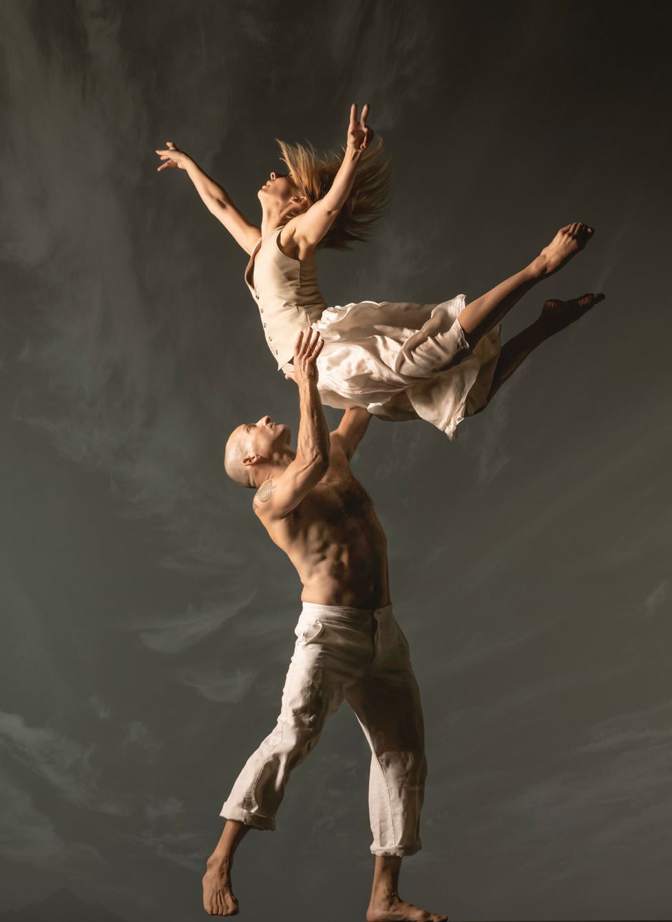ODC Dance Company members Brandon W. Freeman “Private” and Rachel Furst PHOTO BY: RJ MUNA