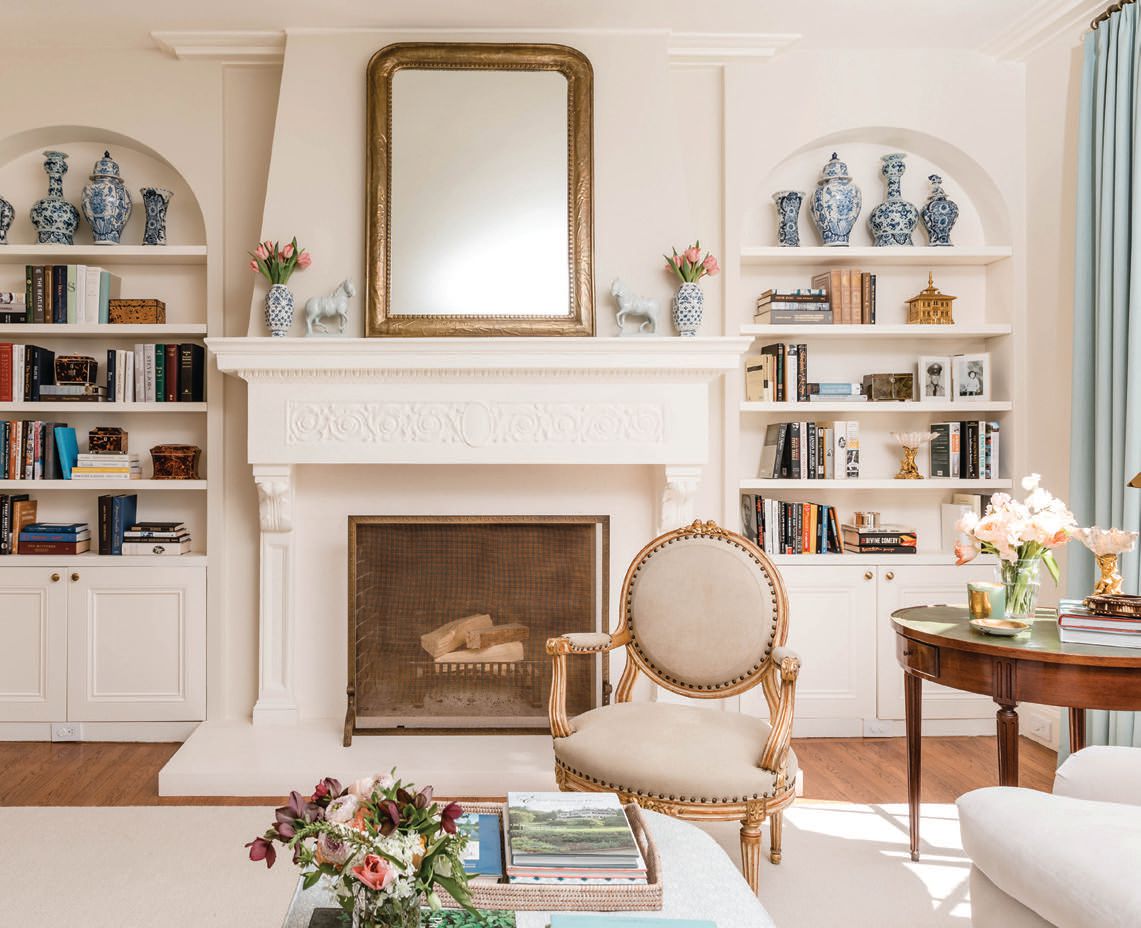 Built-ins abound in the home. PHOTOGRAPHED BY STEPHANIE RUSSO