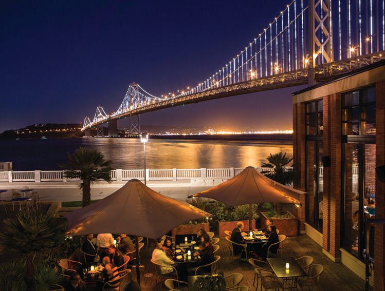 Waterbar’s magnificent views set the scene for a romantic evening with your loved one. PHOTO COURTESY OF VENUES